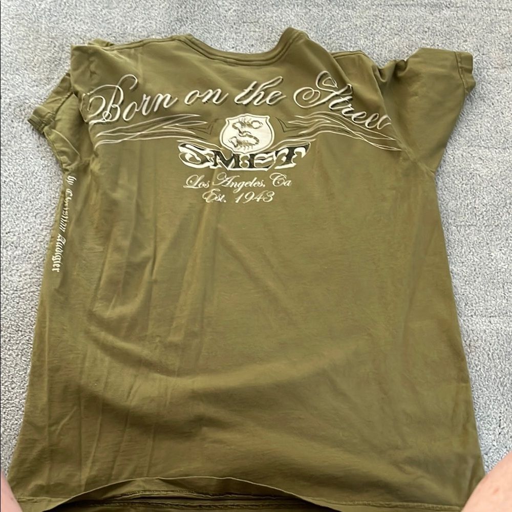 Christian Audigier Green Short Sleeve Tee with Dynamic Bird Design - Picture 2 of 5